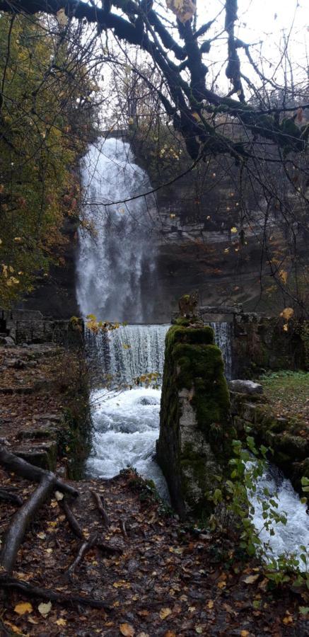 Grimont Gite Au Calme Grand Terrain Circuit Cascades Du Herisson Saugeot Экстерьер фото